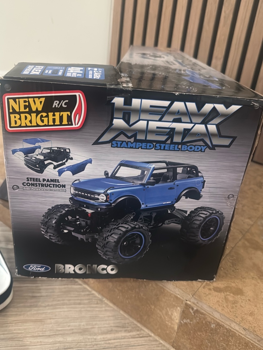 Heavy Metal Ford Bronco RC Monster Truck - Blue